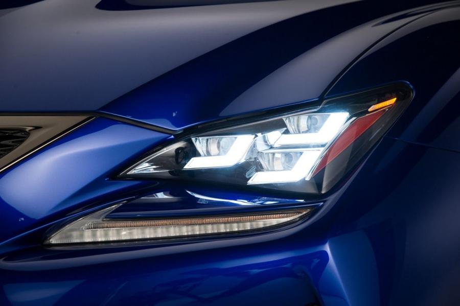 Детали экстерьера Lexus RC F 2014 года  (NA) (фото 152 из 200)